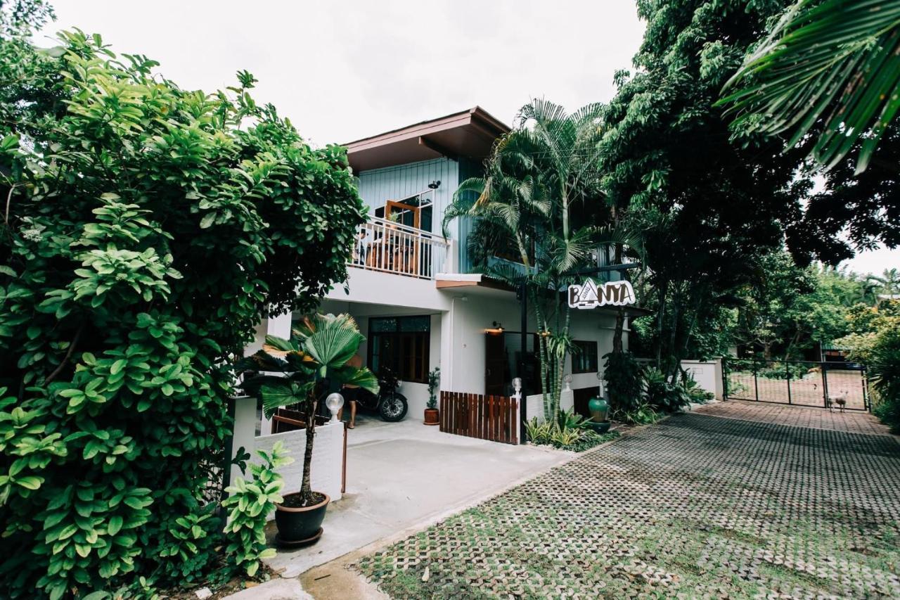 Banya Bnb: Cozy Thai Retreat in Prachuap Khiri Khan Bed & Breakfast Exterior photo