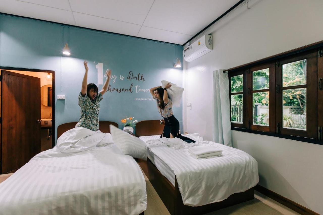 Banya Bnb: Cozy Thai Retreat in Prachuap Khiri Khan Exterior photo
